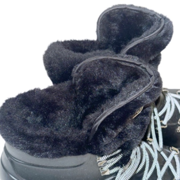 Michael Kors Black Lanis PVC & Faux Fur Rain Boot Sz 9 Reflective Laces - Picture 9 of 16